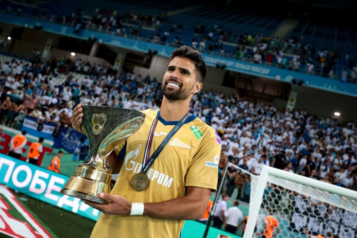 舞台上崭露 舞台上崭露