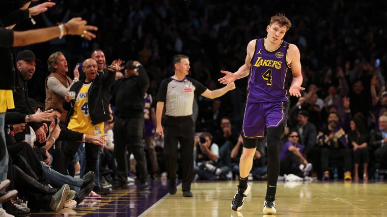 勇士队通过 勇士队通过